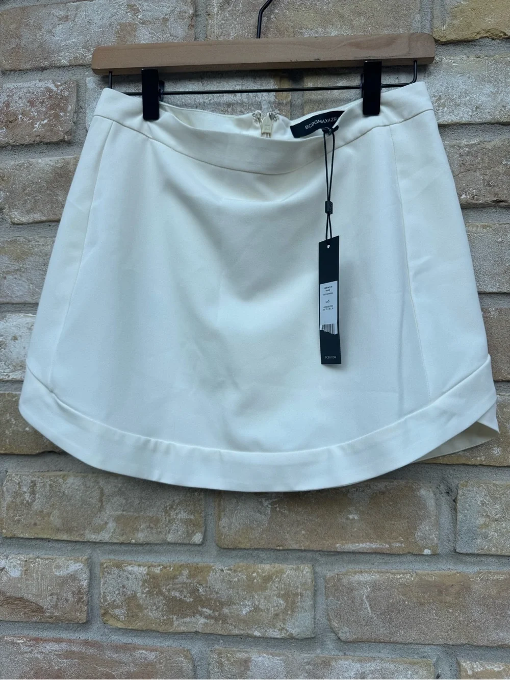 NWT BCBGMAXAZRIA Ivory Mini Skirt Size S Gardenia A-Line Flare